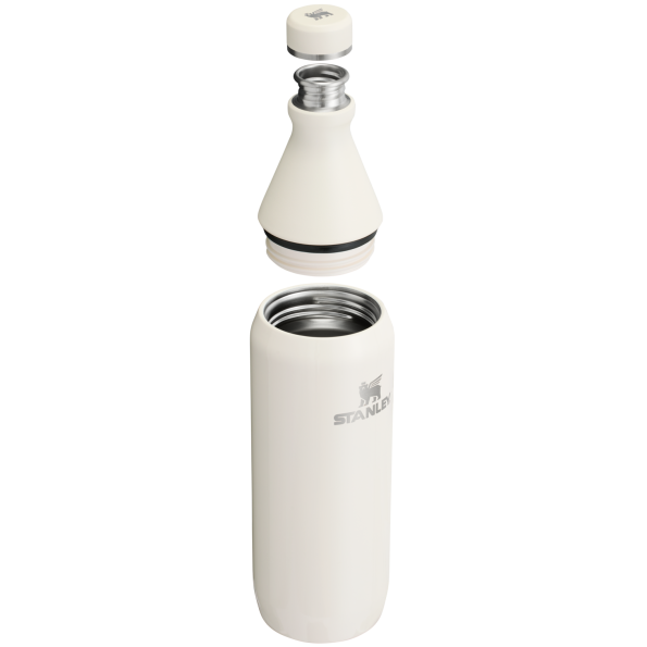 Stanley All Day Slim Water Bottle 20 OZ In Cream White Gloss