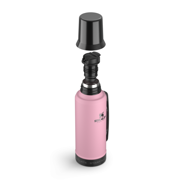 The Messi x Stanley Classic Vacuum Bottle 1.3 QT In Messi GOAT Pink