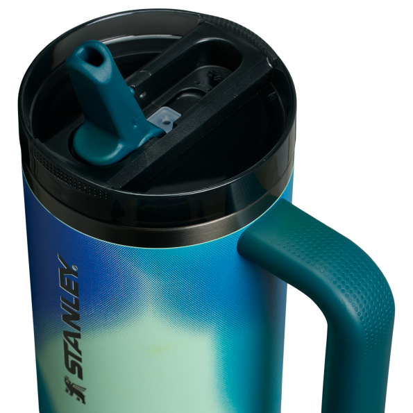 Stanley 30 OZ New Frequency ProTour Flip Straw Insulated Tumbler Cup In Coastal Teal Motion