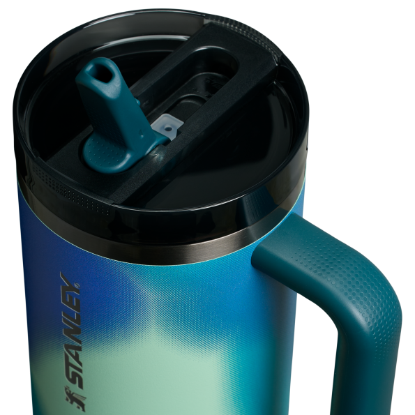 Stanley 40 OZ New Frequency ProTour Flip Straw Insulated Tumbler Cup In Coastal Teal Motion Blue